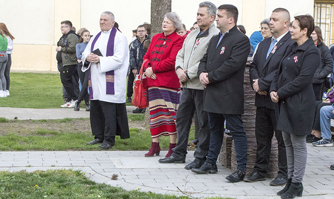 A tavasz a márciusi ifjakra történő emlékezés időszaka